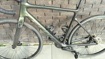 Used Scott Addict 30 2024 2024 Road & Gravel, Black — image 10 of 17