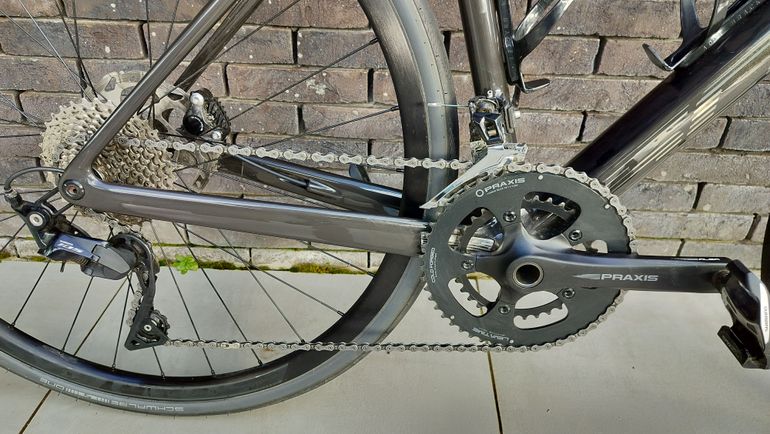 Used Scott Addict 30 2024 2024 Road & Gravel, Black — image 4 of 17