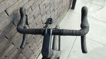 Used Scott Addict 30 2024 2024 Road & Gravel, Black — image 8 of 17