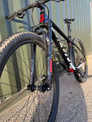 Used Scott Scale 930 2019 2019 Mountainbike, Black, 29 — image 2 of 9
