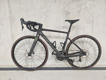 Used Scott Addict 20 2022 2022 Road & Gravel — image 2 of 7