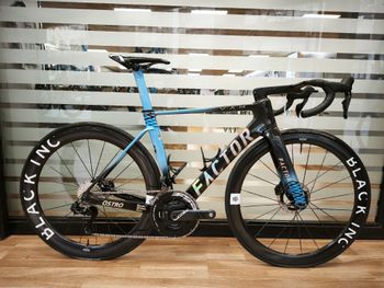 Factor, Ostro Shimano Dura Ace Di2