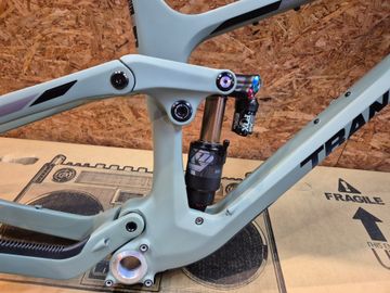 Brugt Transition Sentinel Carbon AXS 2024 Frameset 2024 Mountainbike — billede 2 af 3