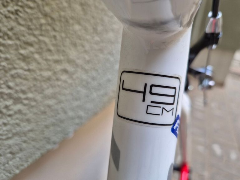 Used Lapierre Sensium 300 FDJ Edition 2019 Road & Gravel — image 6 of 6