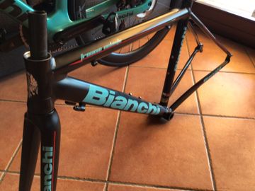 Bianchi Freccia Celeste Frameset 2017 Road & Gravel usato, Nero — immagine 7 di 11