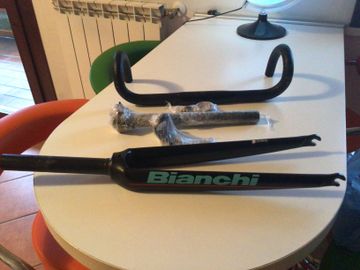Bianchi Freccia Celeste Frameset 2017 Road & Gravel usato, Nero — immagine 6 di 11