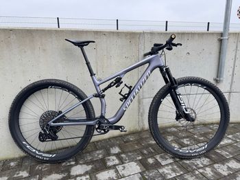Used Specialized Epic 8 Pro - SRAM X0 AXS, RockShox Ultimate Flight Attendant 2026 2026 Mountainbike — image 2 of 17