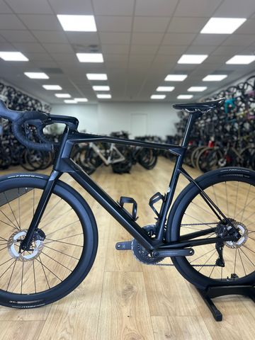 Brugt BMC Roadmachine 01 Di2 Carbon 2023 Road & Gravel — billede 20 af 21