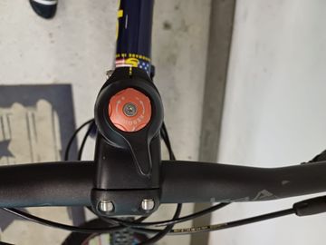 Käytetty Cannondale Jekyll 700 2000 Mountainbike — kuva 8 / 10