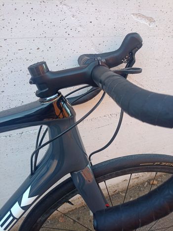 Used Trek Émonda SLR 8 Disc 2018 2018 Road & Gravel, Light Gray — image 4 of 5