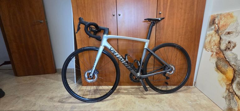 Used Specialized Tarmac SL7 Expert - Ultegra Di2 2021 2021 Road & Gravel, Gris claro — image 1 of 6