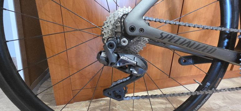 Used Specialized Tarmac SL7 Expert - Ultegra Di2 2021 2021 Road & Gravel, Gris claro — image 6 of 6