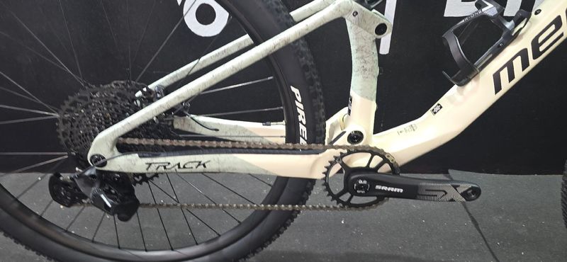 Used Megamo Track 2026 Mountainbike, White — image 4 of 10