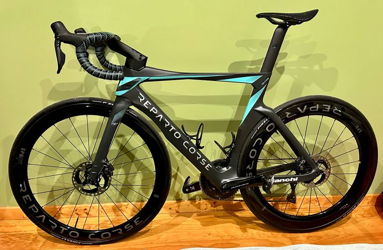 Used Bianchi Oltre RC Durace Di2 2025 2025 Road & Gravel, Light Gray — image 1 of 12
