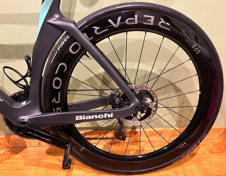 Used Bianchi Oltre RC Durace Di2 2025 2025 Road & Gravel, Light Gray — image 4 of 12