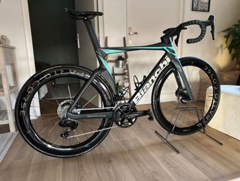 Bianchi, Oltre RC Durace Di2 2025
