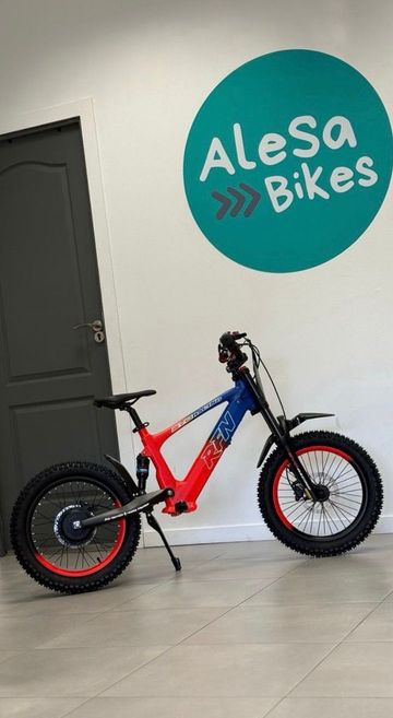 Gebrauchtes RFN Bicicleta Eléctrica 18 Pulgadas 2026 Kids & Youth