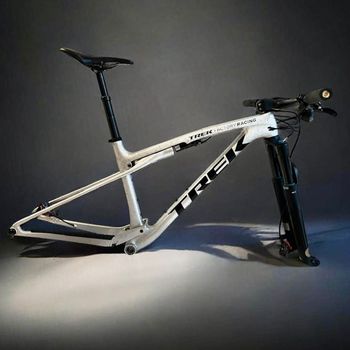 Trek, Supercaliber Gen 2 Argent Drizzle Frameset