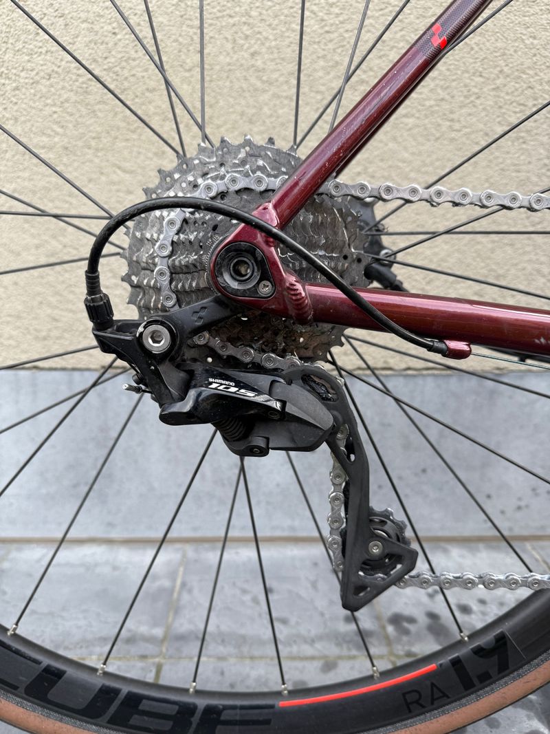 Gebrauchtes CUBE ATTAIN SLX 2023 2023 Road & Gravel, Rot — Bild 5 von 12