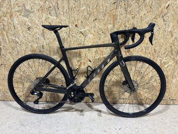Scott, Addict RC 40 2024