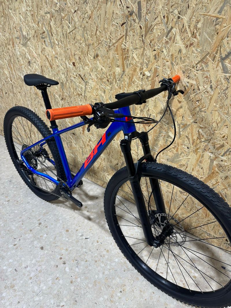 BH Bikes Expert Alu 2025 Mountainbike usato, Blu — immagine 5 di 6