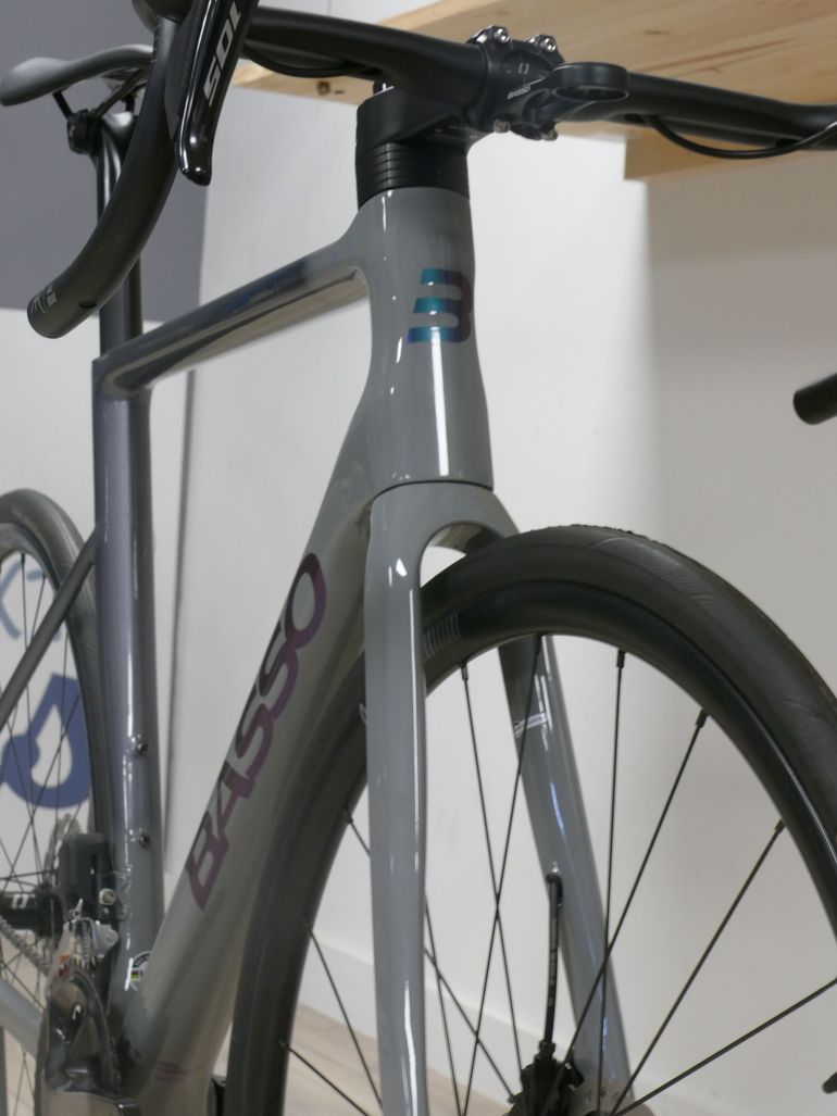 Used Basso Astra Shimano 105 Di2 2023 Road & Gravel, Light Gray — image 5 of 8