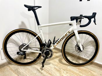 Specialized, S-Works Tarmac SL8 - SRAM Red eTap AXS 2024