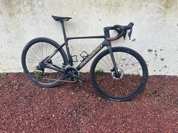 Megamo, Raise Shimano 105 Di2
