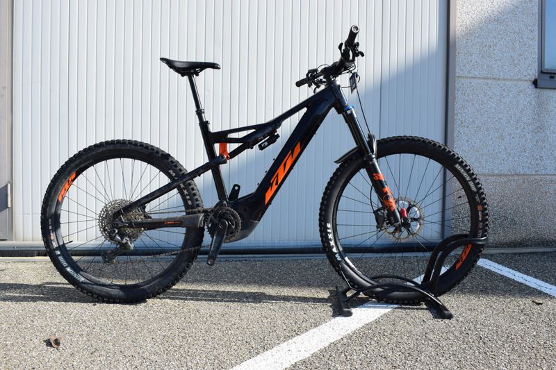 Used KTM MACINA KAPOHO 7971 2023 2023 MTB