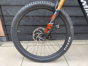 Brugt Specialized Enduro Shimano Deore XT 2023 Mountainbike — billede 12 af 20
