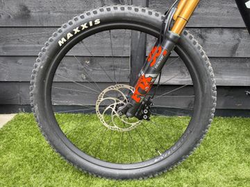 Brugt Specialized Enduro Shimano Deore XT 2023 Mountainbike — billede 8 af 20