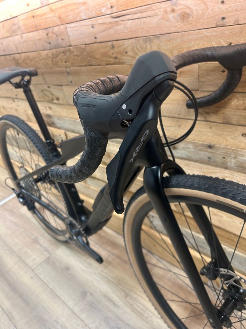 Used Specialized Diverge STR 2024 Road & Gravel, Black — image 7 of 10