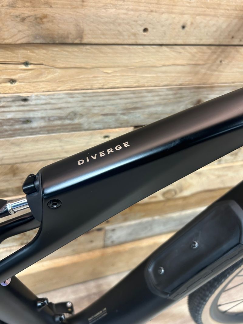 Used Specialized Diverge STR 2024 Road & Gravel, Black — image 2 of 10