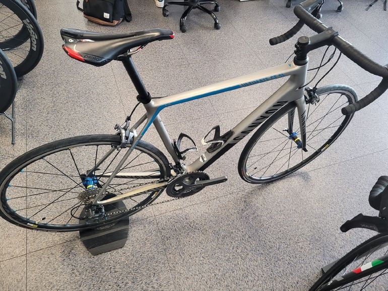 Used Canyon Cf Sl 9.0 2016 2016 Road & Gravel, Light Gray — image 1 of 5