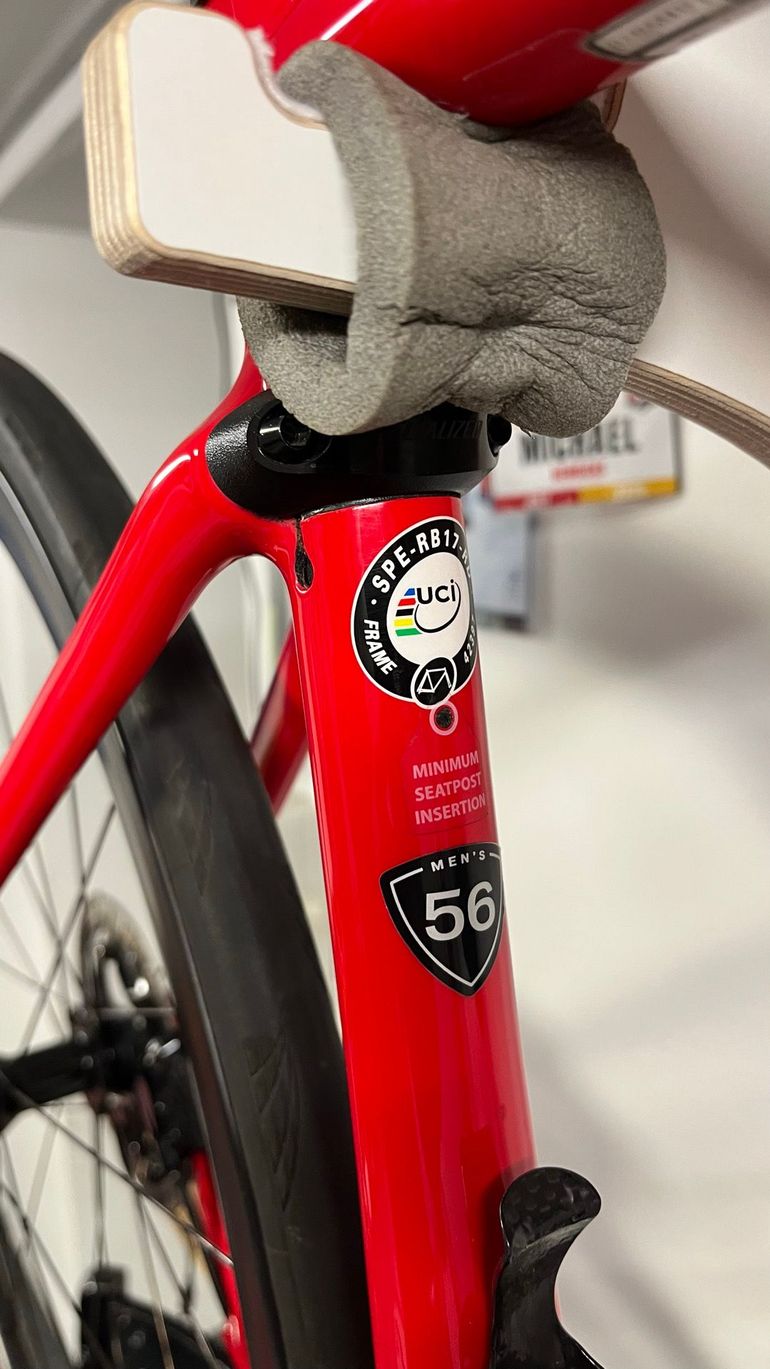 Used Specialized S-Works Roubaix Dura-Ace Di2 2018 2018 Road & Gravel — image 3 of 4