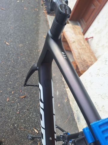 Giant TCR Advanced Pro Disc 1 2022 Frameset 2022 Road & Gravel usato, Nero — immagine 7 di 14