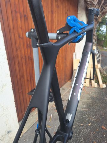 Giant TCR Advanced Pro Disc 1 2022 Frameset 2022 Road & Gravel usato, Nero — immagine 13 di 14