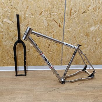 Used Locomotive Scotsman 2026 Mountainbike, Light Gray — image 2 of 3