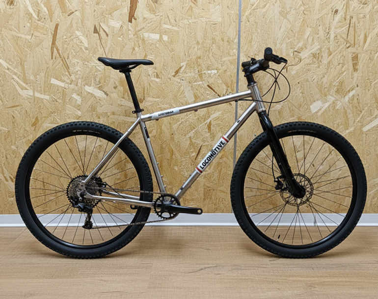 Used Locomotive Scotsman 2026 Mountainbike, Light Gray — image 1 of 3