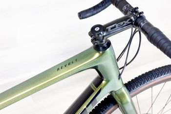 Used Giant Revolt Advanced 0 2021 Road & Gravel, Green — image 11 of 23