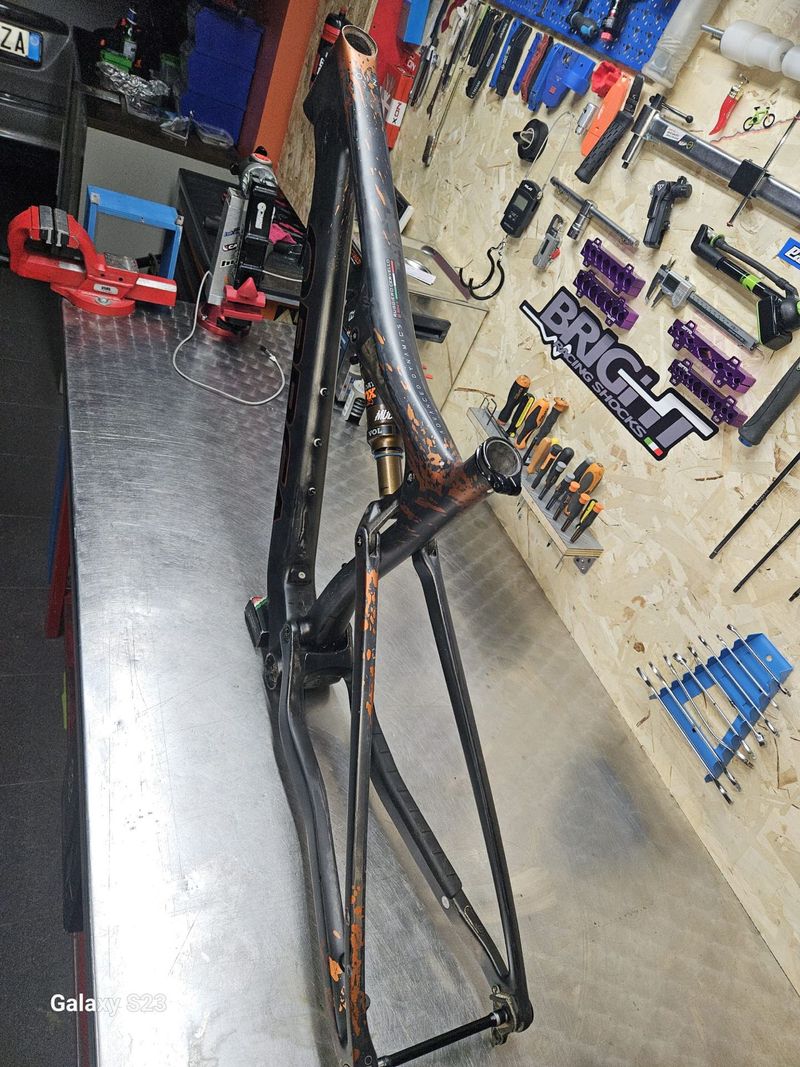 Used Orbea OIZ M30 2021 Frameset 2021 Mountainbike, Black, 29 — image 4 of 4