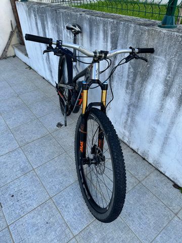 Gebrauchtes YT Industries Jeffsy Shimano Deore XT 2018 Mountainbike, Hellgrau — Bild 5 von 14