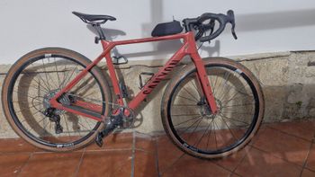 Used Canyon Grizl CF SL 8 1by EKAR 2024 2024 Road & Gravel, Rot — image 1 of 6