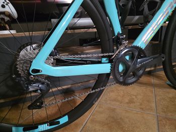 Used Bianchi Aria Ultegra 2021 2021 Road & Gravel — image 3 of 8