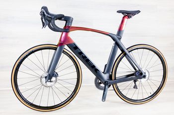 Used Trek Madone SL6 2020 Road & Gravel, Black — image 6 of 21