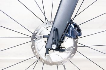 Used Trek Madone SL6 2020 Road & Gravel, Black — image 16 of 21