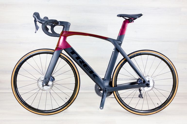 Used Trek Madone SL6 2020 Road & Gravel, Black — image 2 of 21