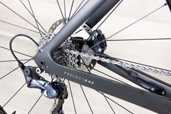 Used Trek Madone SL6 2020 Road & Gravel, Black — image 8 of 21