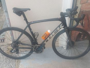Used Trek Trek Emonda SLR9 2023 Road & Gravel — image 1 of 8