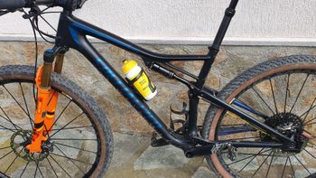 Used Specialized Men's Epic Comp Carbon 2018 2018 Mountainbike, Black, 29 — image 3 of 5